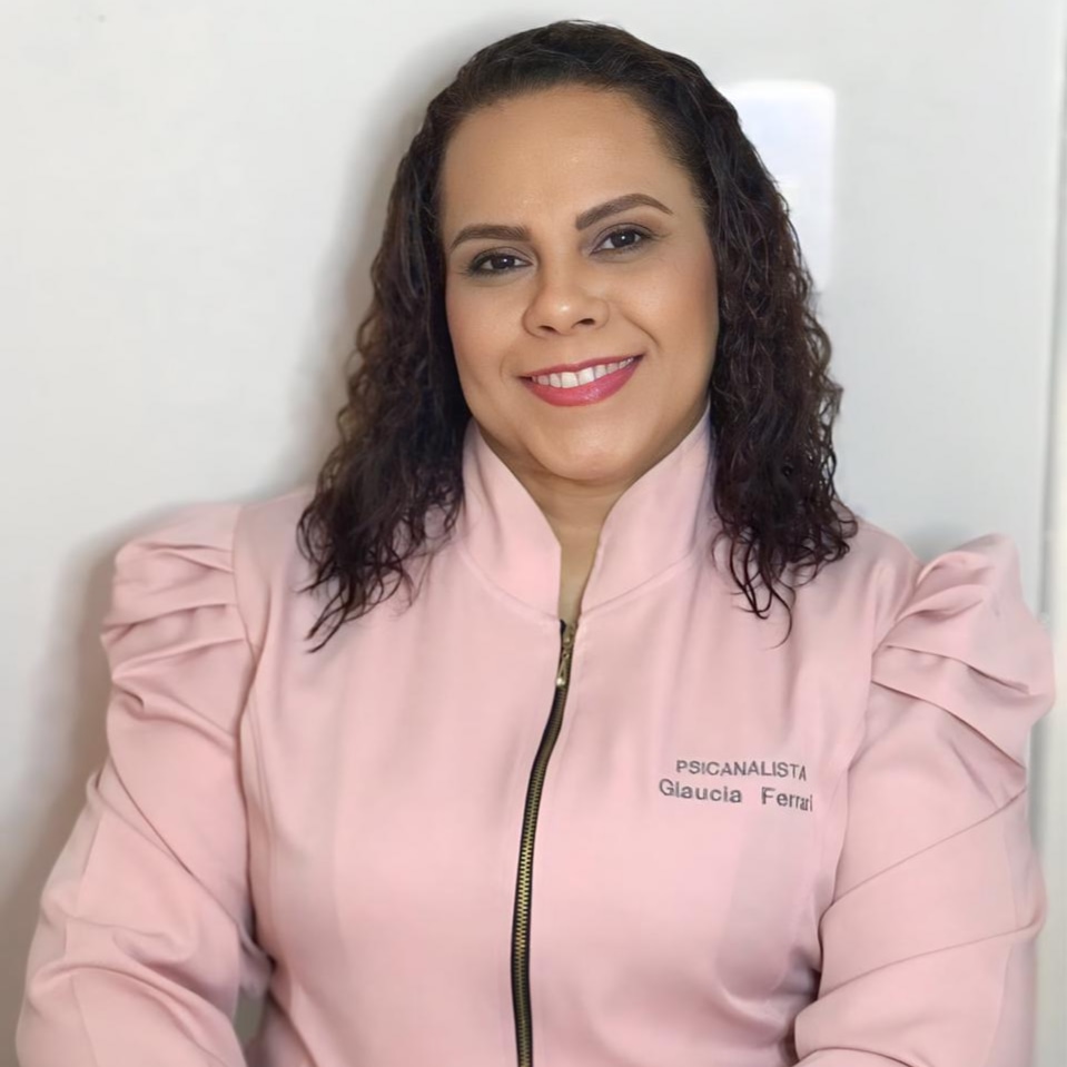 Glaucia Tavares Ferrari